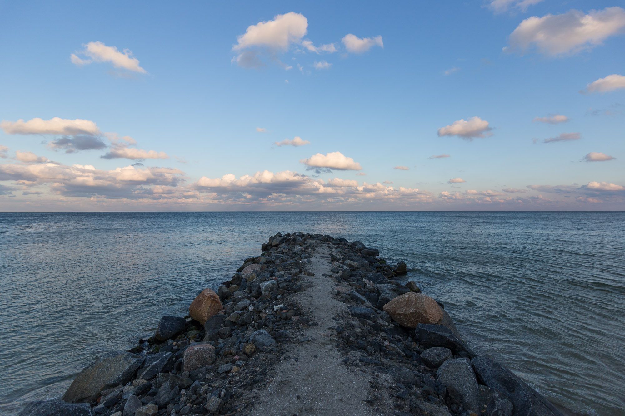 10 Days from the Life of a Breakwater